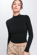 Neckline long sleeve top