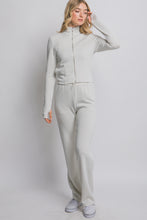 The spring lounge set